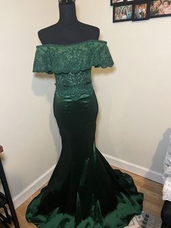 Green Size 00 Mermaid Dress on Queenly