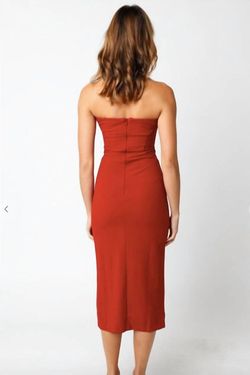 Style 1-864984839-2790 OLIVACEOUS Red Size 12 V Neck Strapless Plus Size Cocktail Dress on Queenly