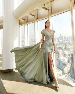 Style M20326 Modessa Couture Green Size 6 Floor Length Side slit Dress on Queenly