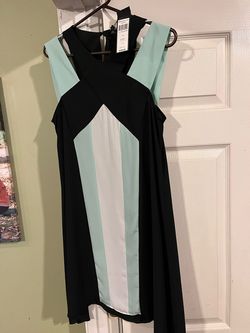 Style Chantal BCBG Black Size 4 Free Shipping Tall Height Midi Nightclub Cocktail Dress on Queenly