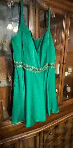 Green Size 24 Cocktail Dress on Queenly