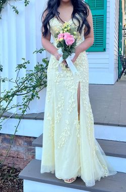 Sherri Hill Yellow Size 6 Plunge Side Slit Prom Mini Straight Dress on Queenly