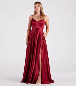 Style 05002-7422 Windsor Red Size 0 Wedding Guest Satin Padded A-line Jersey Side slit Dress on Queenly
