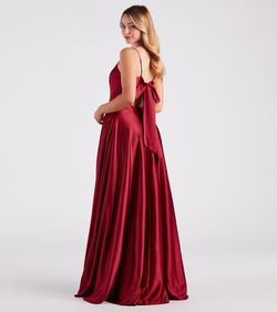 Style 05002-7422 Windsor Red Size 2 Wedding Guest Satin Padded A-line Jersey Side slit Dress on Queenly