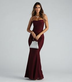 Windsor maroon 2025 prom dress