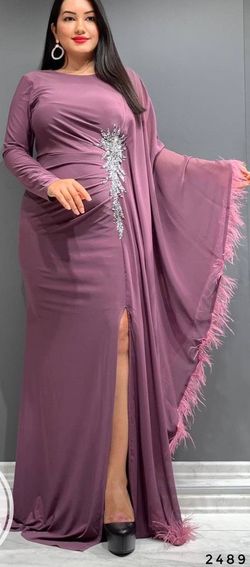 Prive Purple Size 16 Prom Side slit Dress on Queenly