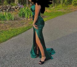 B. Darlin Green Size 2 Floor Length Plunge Jersey Side slit Dress on Queenly