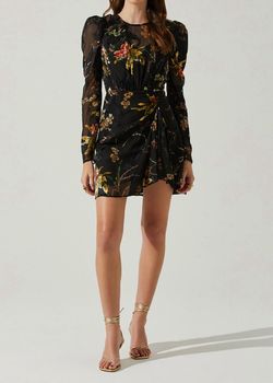 Style 1-3017757213-3236 ASTR Black Size 4 Floral Mini Tall Height Cocktail Dress on Queenly
