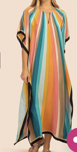 Style 1-730396554-3933 Trina Turk Multicolor Size 0 Tall Height Straight Dress on Queenly