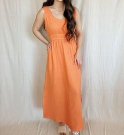 Style 1-771895261-3236 AEMI + CO Orange Size 4 Side Slit Free Shipping Straight Dress on Queenly