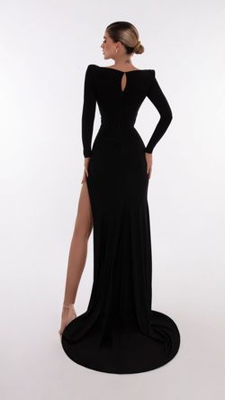 Style AD5615 Albina Dyla Black Tie Size 0 Long Sleeve V Neck Tall Height Side slit Dress on Queenly