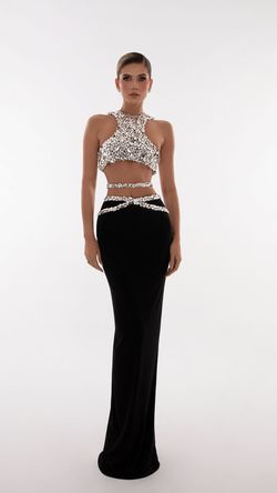 Style AD5614 Albina Dyla Black Size 0 Ad5614 Jewelled Side slit Dress on Queenly