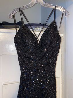 La Femme Black Size 10 Plunge Free Shipping Side slit Dress on Queenly