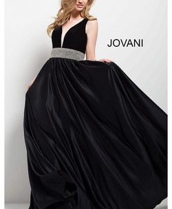 Style 51802 Jovani Black Size 00 Plunge Free Shipping Ball gown on Queenly