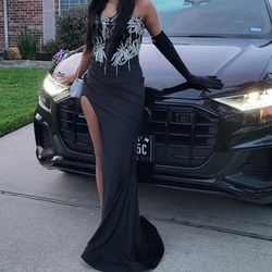 Portia and Scarlett Black Tie Size 8 Prom Jersey Side slit Dress on Queenly