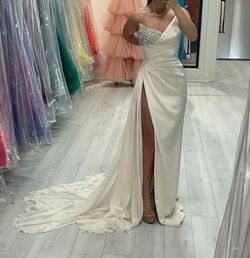 Jovani White Size 2 Strapless Wedding Side slit Dress on Queenly