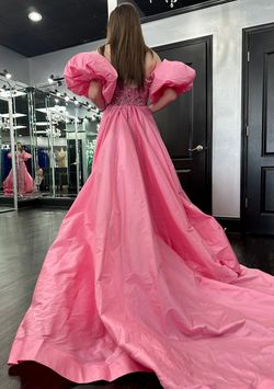 Sherri Hill Pink Size 6 Floor Length Jewelled Train Dress on Queenly