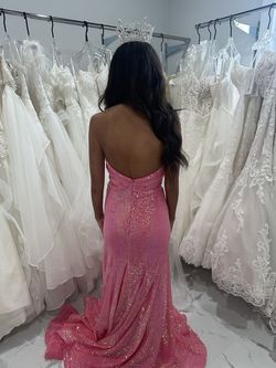 Style Does have small tear in seam but not noticeable once it’s on Jovani Light Pink Size 00 70 Off Prom Medium Height Mermaid Dress on Queenly