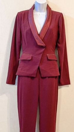 Lavish Alice Red Size 4 Plunge Interview Appearance Jumpsuit Dress on Queenly
