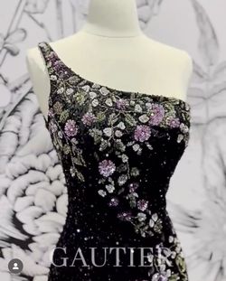 Primavera Black Size 00 Medium Height Prom Side slit Dress on Queenly