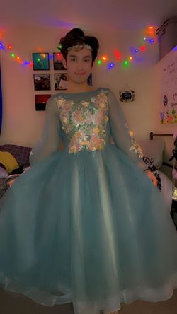 Veaul Green Size 6 Prom 50 Off Jersey Straight Dress on Queenly
