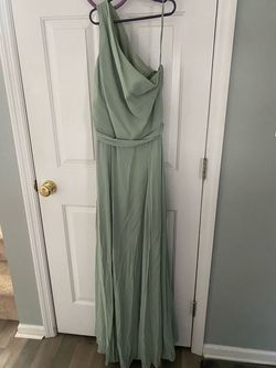 Amsale Green Size 12 Bridesmaid Military Wedding Guest A-line Dress on Queenly