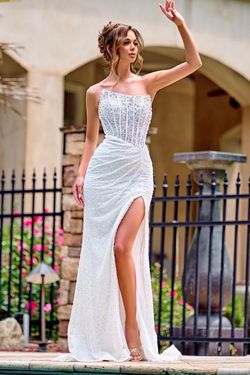 Style PS24942 Portia and Scarlett White Size 6 Prom Tall Height Side slit Dress on Queenly