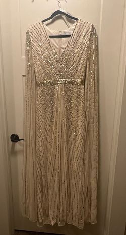 Style 191877609745 Mac Duggal Gold Size 6 191877609745 Straight Dress on Queenly