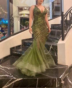 Jovani Green Size 6 Prom Pageant Floor Length Mermaid Dress on Queenly