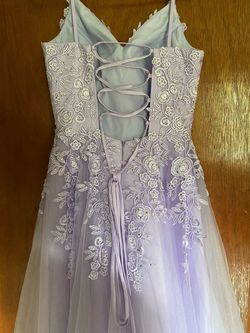 Stacees Purple Size 0 Lavender Prom Floor Length Train Dress on Queenly