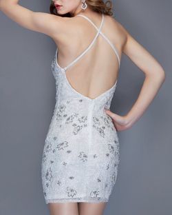 Style 3122 Primavera Nude Size 4 Ivory Mini 50 Off Straight Cocktail Dress on Queenly