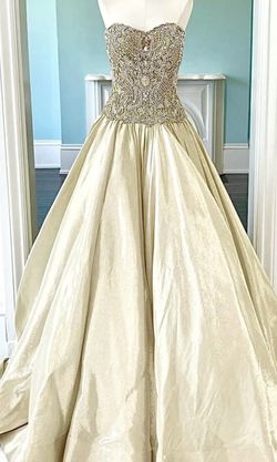 Style Couture Sherri Hill Gold Size 2 Couture Strapless Ball gown on Queenly