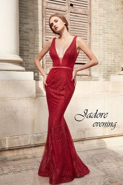 Style J15018 Jadore Red Size 6 Shiny Straight Dress on Queenly