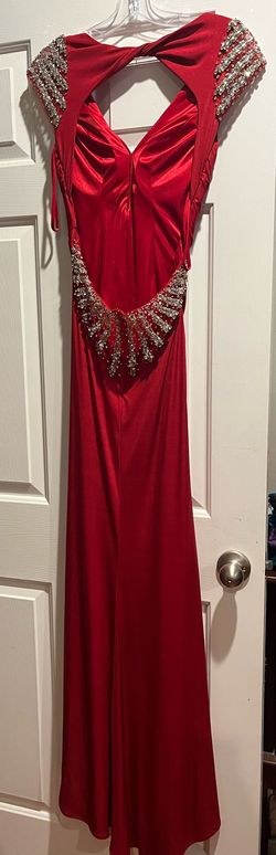 Style 1-2897000370-2901 Spanx Size M Red Cocktail Dress on Queenly