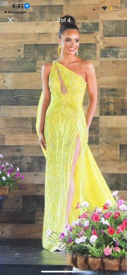 Sherri Hill Yellow Size 2 Custom 70 Off Medium Height Floor Length Straight Dress on Queenly