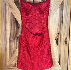 Amelia Couture Red Size 6 Square Neck Prom Cocktail Dress on Queenly