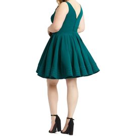 Mac Duggal Green Size 14 Pockets Plunge Mini Cocktail Dress on Queenly