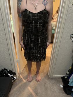 Chelsea and Violet Black Size 8 Holiday Ball Midi Cocktail Dress on Queenly