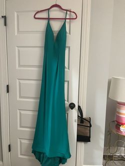 Madison James Green Size 2 Emerald Free Shipping Pageant Train Dress on Queenly