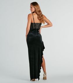 Style 05002-7815 Windsor Black Size 4 Padded Prom Velvet Floor Length Corset Side slit Dress on Queenly