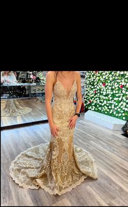 Style 70276 Rachel Allan Gold Size 0 Plunge Prom Jersey Floor Length Train Dress on Queenly