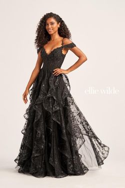 Style EW35218 Ellie Wilde Black Size 0 Tulle Wednesday Lace Pageant Sequined Ball gown on Queenly