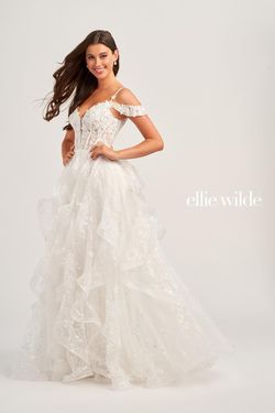 Style EW35218 Ellie Wilde White Size 00 Tall Height Floor Length Tulle Ball gown on Queenly