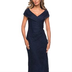 Style 27982 La Femme Blue Size 10 Mermaid Sleeves Black Tie Straight Dress on Queenly