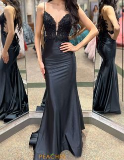 Style 56276 Sherri Hill Black Size 00 56276 Floor Length Mermaid Dress on Queenly