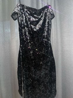 Windsor Black Size 4 50 Off Mini Cocktail Dress on Queenly