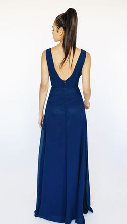 Minuet Blue Size 6 Navy Straight Dress on Queenly