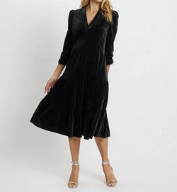 Style 1-892760328-3775 JUDE CONNALLY Black Size 16 Plus Size Velvet Cocktail Dress on Queenly