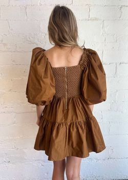 Style 1-114517540-3011 Sofie the Label Brown Size 8 Sleeves Cocktail Dress on Queenly