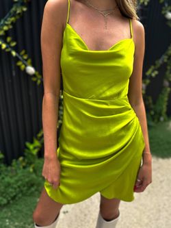 Style 1-2204855106-3855 GREYLIN Green Size 0 Free Shipping Sorority Rush Cocktail Dress on Queenly